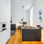 Whome Prime Location Contemporary Luxury W/ Ac & Elevator Lisbon