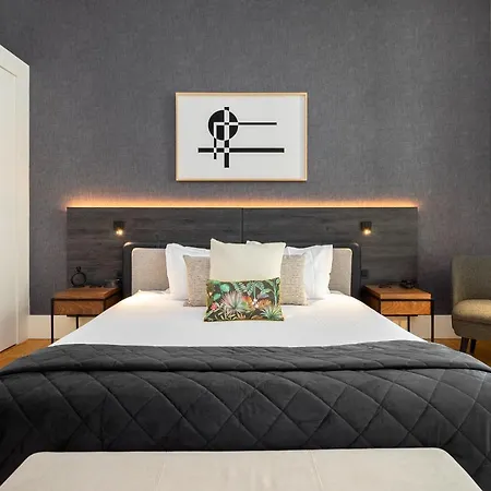 Whome Prime Location Contemporary Luxury W/ Ac & Elevator Apartment *