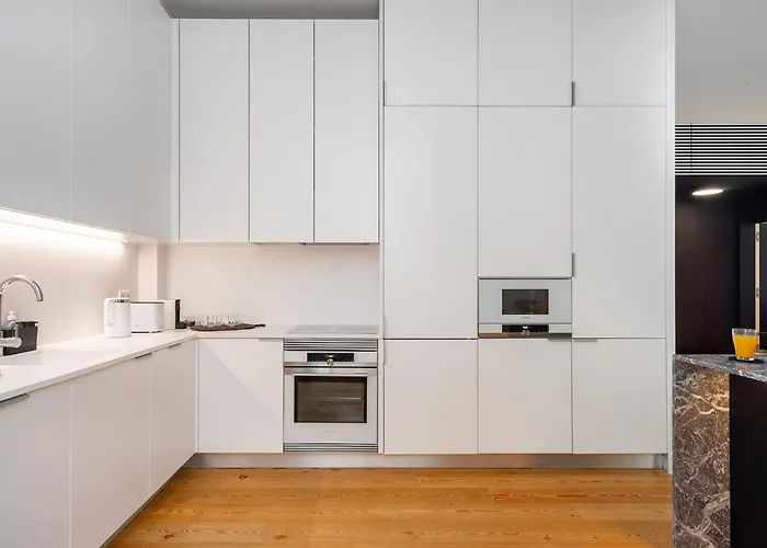 Whome Prime Location Contemporary Luxury W/ Ac & Elevator 아파트 리스본