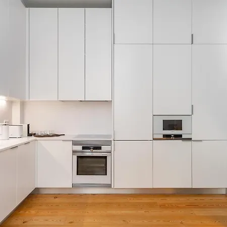 Whome Prime Location Contemporary Luxury W/ Ac & Elevator דירה ליסבון